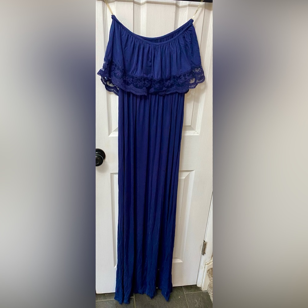 Love Tree Happens Strapless Maxi Dress with